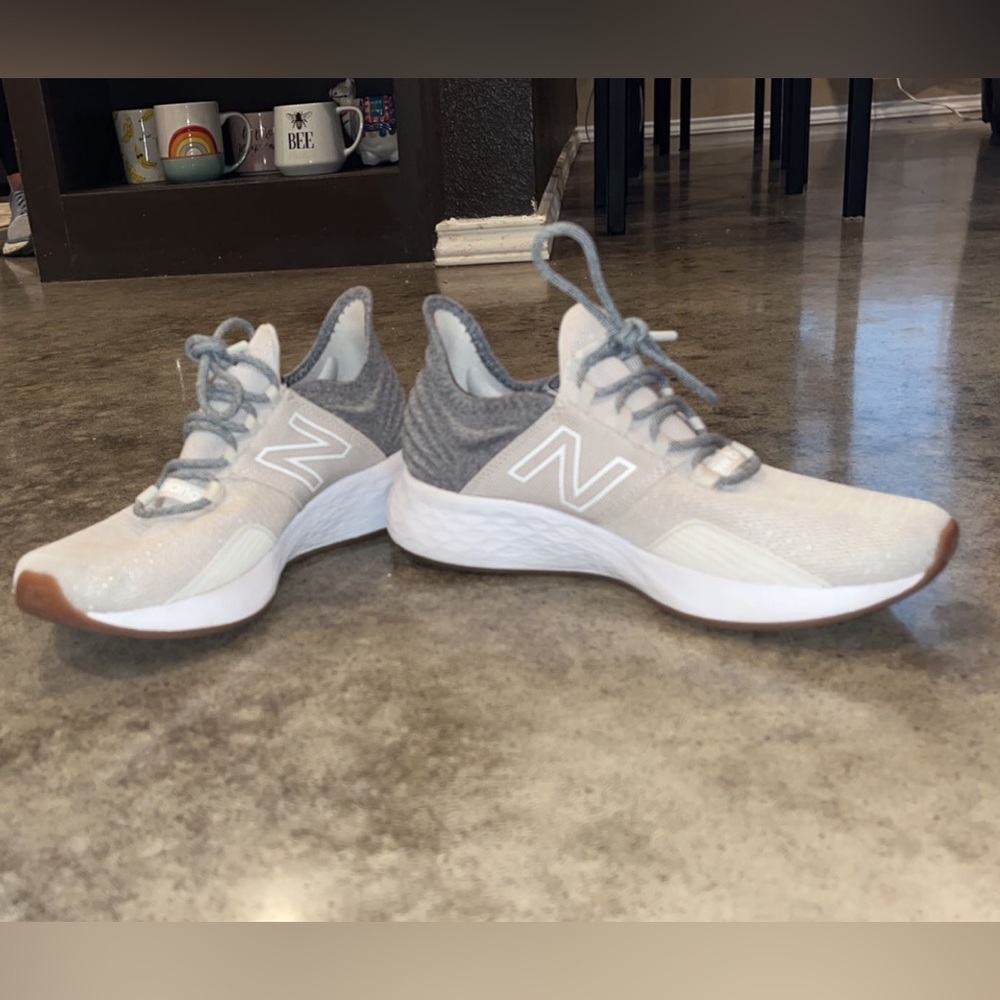 New Balance Tennis Shoes